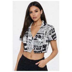 Garage Short Black and White Newspaper print Button Down Shirt Extra Small